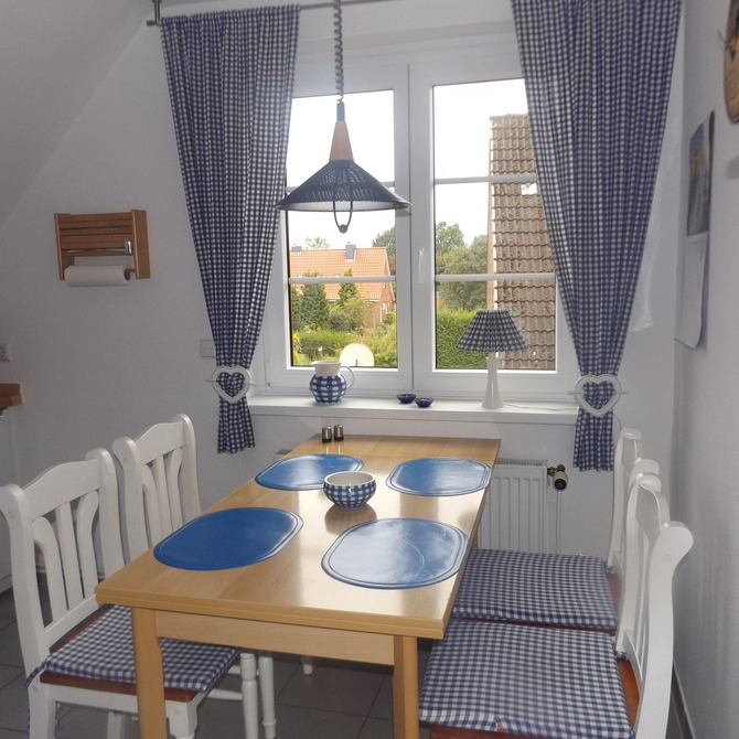 Ferienwohnung in Bliesdorf - Detlefs - Familienfreundliche K&uuml;che!