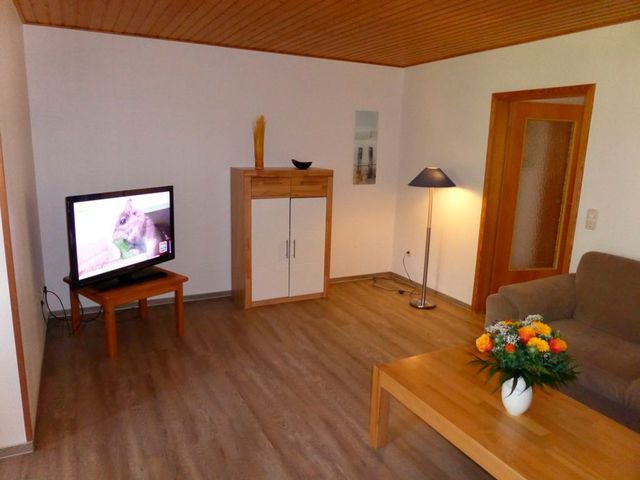 Ferienwohnung in Fehmarn OT Presen - "Ferienhof Rie&szlig;en" Wei&szlig;es Haus Nr. 32 - Bild 4