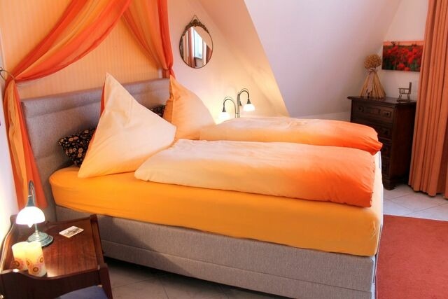 Ferienwohnung in Gr&ouml;mitz - Friesenhaus Gr&ouml;mitz - mit sch&ouml;nem Balkon, kostenlosem WLAN und Saisonstrandkorb - Bild 8