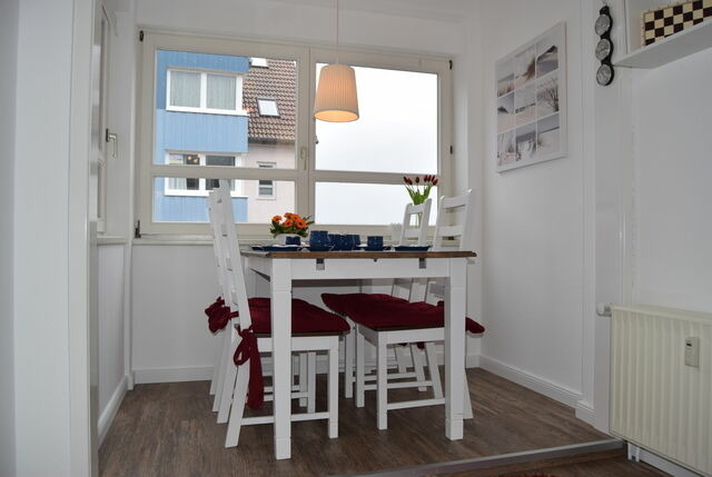 Ferienwohnung in Sch&ouml;nberger Strand - Mecklenburg, Undine und Jens: Ferienwohnung "M&ouml;wenblick" (Nr. 8) - Bild 4