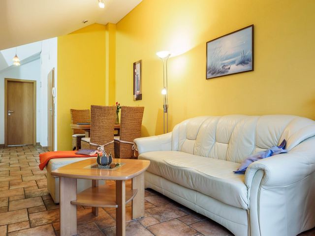 Ferienwohnung in Ostseeheilbad Zingst - Birkenstraße 7 Whg. 6 - Bild 3