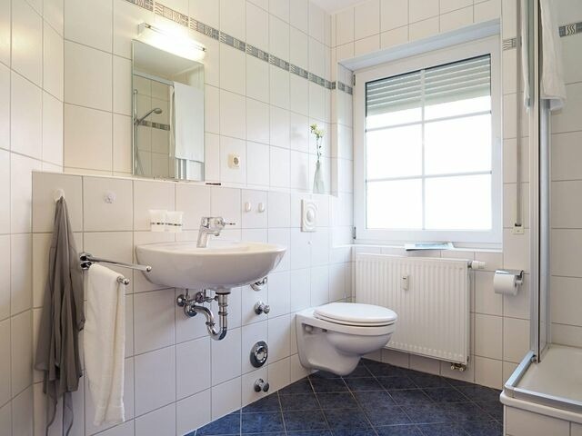 Ferienwohnung in Zingst - Alte Reihe 10 - Silberm&ouml;we 3 - Bild 12