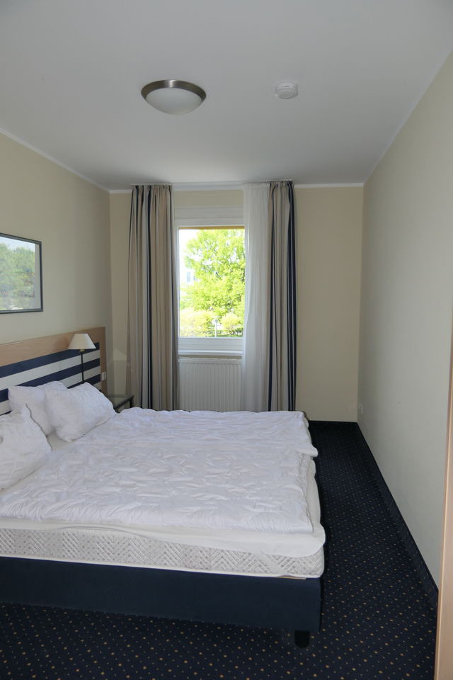 Ferienwohnung in Zingst - SUITE AN DER SEEBR&Uuml;CKE ZINGST mit seitlichem Meerblick - Bild 7