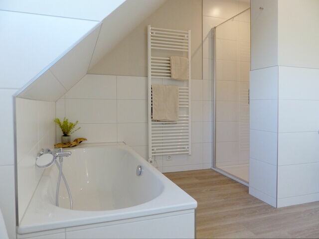 Ferienwohnung in Klein Wittensee - Hof Wittensee, Seegefl&uuml;ster - Bild 11