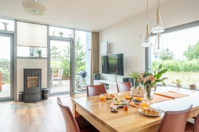 Ferienhaus in Heiligenhafen - Ostsee - Reetdachhaus Nr. 2 "S&Uuml;DSTRANDHUS" im Strand Resort - Bild 4