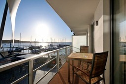 Apartment 12 - "Silberm&ouml;we I" - Blickrichtung Yacht- und Binnenhafen/offenes Meer