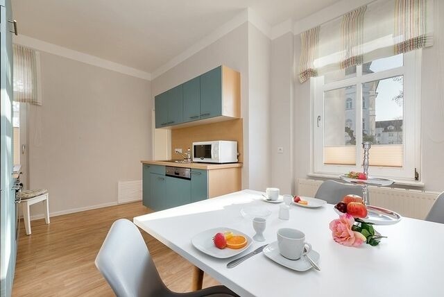 Ferienwohnung in Binz - Villa Iduna / Ferienwohnung No. 3 - EG mit Balkon nach S&uuml;den - Bild 8