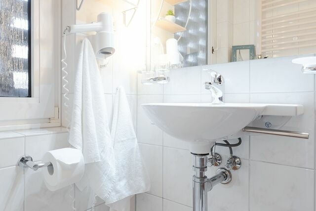 Ferienwohnung in Bosau - Haus Schwanensee Maritimes Ferienappartement am Pl&ouml;ner See - Bild 14