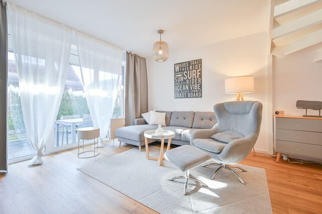 Ferienhaus in Kellenhusen - Haus S&uuml;dstrand - nur wenige Meter vom Meer - Bild 2